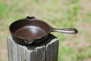 Vintage Wagner Ware 1050 A Mini Frying Pan Ashtray Cast Iron