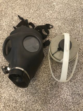 Israeli Gas Mask W/ Filter (size Adult)