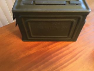 Vintage U.  S.  Army Cal.  30 M1 Ammunition Box Ammo Can