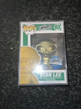 Gold Stan Lee Funko Pop Nycc 3 Near,  Includes Soft Protector