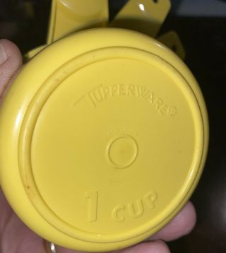 Set of 6 Vintage Yellow Tupperware Measuring Cups Nesting Set 761 - 766 3