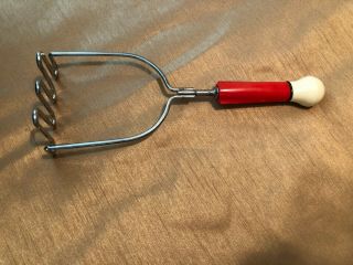 Vintage Red Plastic Handle Potato Masher Ekco Eterna Stainless Steel Made In Usa