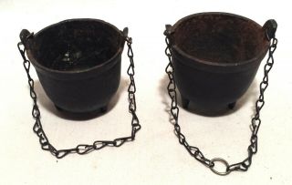 Vintage Cast Iron Mini Cauldrons 3 Legged Pot Kettle With Chain