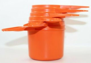 Vintage Tupperware Measuring Cups Orange Set Of 6 3