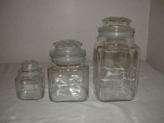 Set Of Three Anchor Hocking Square Canister Jars With Starburst Lids And Seals