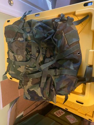 Vintage Us Army Surplus Ruck Field Pack Military Combat Green Nylon Backpack