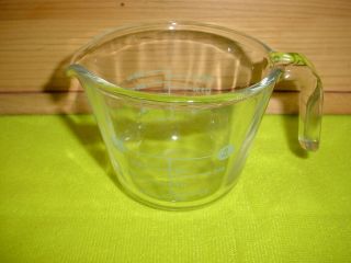 MARTHA STEWART EVERYDAY GLASS MEASURING CUP 1 CUP / 8oz GREEN LETTERING 2