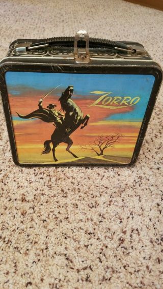 Zorro Disney Aladdin 50s Lunchbox W/ Thermos