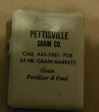Vintage Pettisville Grain Co Ohio Paper Clip Magnet Grain Fertilizer & Feed