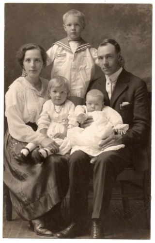 091420 Vintage Rppc Real Photo Postcard Family With Three Young Blonde Children