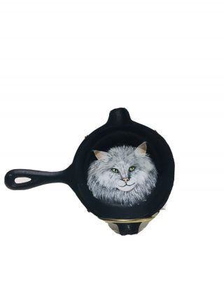 Lodge Cast Iron Skillet Cooking Pan Mini 3.  5 Decorative Painted Kitty Cat No.  7