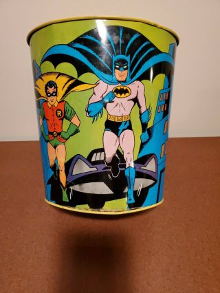 Vintage 1966 Batman & Robin Metal Trash Can 11.  5 " P019