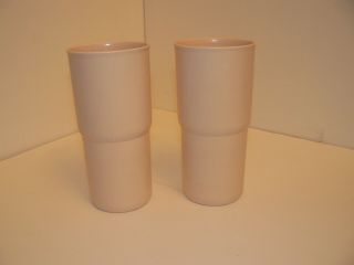 Tupperware Set Of 2 Stackable 18 Ounce Tumblers 2413 Beige Guc