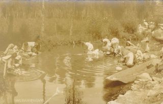 Ag10 Vintage Rppc Photo Postcard - Washing Clothes In A River Xochimilco Mexico