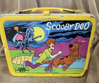 Vintage 1973 Scooby Doo Lunchbox & Thermos Yellow Rim