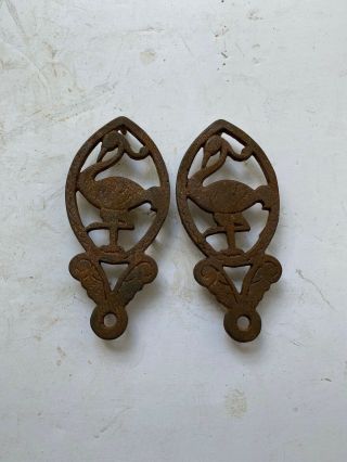 Vintage Mini Cast Iron Flamingo Trivet Hot Plate Pad Stand Cooking Baking Tool
