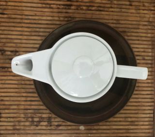 Melitta White Pour Over Coffee Pot No Drip Spout 0 - 4 Cups