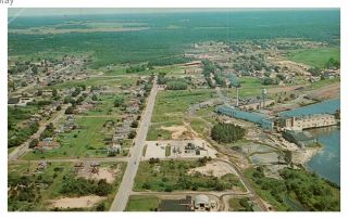Vtg Photo Postcard Aerial Of Manistique And Hwy Us 2 Michigan