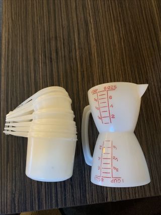 Vintage Tupperware Set Of 6 White Opaque Measuring Cups & Double Measuring Cup