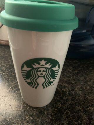 Starbucks Coffee 2011 White Ceramic Travel Tumbler Mug Cup Rubber Lid Logo 12 Oz