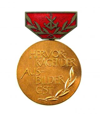 East German Gdr Military Army Bronze Medal Merit Outstanding Instructor