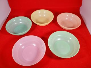 Vintage Tupperware Small 4 Inch Pastel Bowls Set Of 5