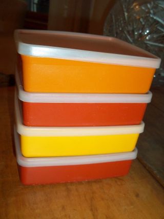 Set Of 4 Vintage Tupperware Bowls With Lids Sandwich Keeper Lunch Box
