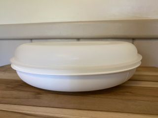 Vtg.  Tupperware Divided Vegetable Relish Dish With Sheer Top,  10 Inch,  1708 - 5