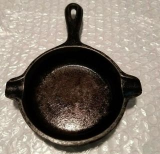 Vintage Wagner Ware 1050 A Mini Frying Pan Ashtray Cast Iron