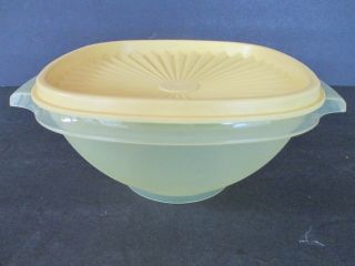 Vintage Tupperware 840 Servalier 6 " Bowl Sheer Yellow 841 Square Lid Seal