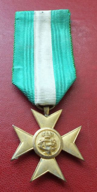 Italy Italian Xxv Years Service Cross Medal Order Badge
