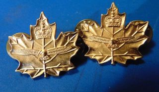 Canada Qc Rcaf Royal Canadian Air Force Instructor Collar Pins Bars Dogs Badges