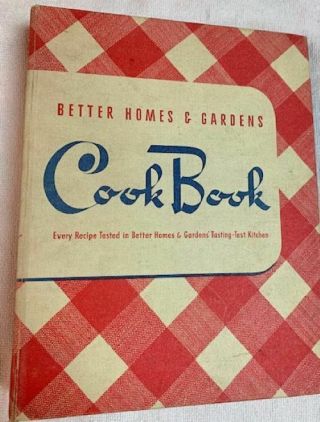 Vintage Better Homes & Gardens Cookbook (deluxe Edition) - 1944