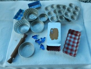 Vintage 18 Pc Children’s Tin Baking Set With Cookie Cutters & Wooden Rolling Pin