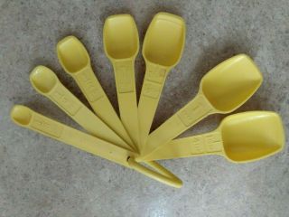 Vintage Tupperware Measuring Spoons Yellow Set Of 7 With Ring Fast