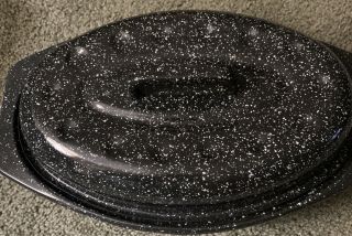 Small Black Speckled Enamel Oval Roasting Pan with Lid & Rack 14 