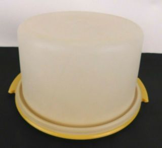 Tupperware Harvest Gold Cake Carrier 683 - 5 With 683 - 2 Sheer Lid