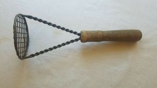 Vintage Wooden Handle w/Twisted Metal Potato Masher 3