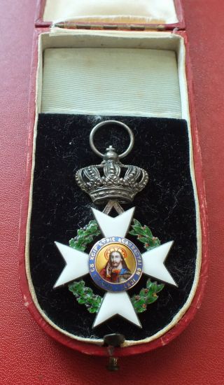 Greece Greek Knight Of The Order Of The Redeemer,  Case Of Issue Medal Badge