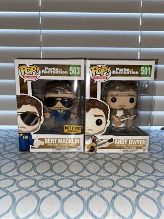 Funko Pop Bert Macklin Parks And Recreation Hot Topic Exclusive Andy Dwyer Combo