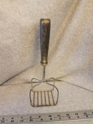 Vintage Antique Square Twisted Wire Potato Masher Wood Handle
