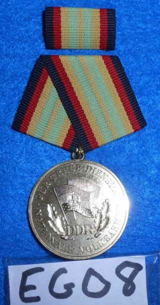 Eg08 East German Silver Medal For 15 Years True Service In The Volksarmee