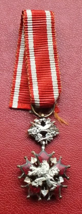 Czechoslovakia Miniature Of The Order Of The White Lion Medal Badge