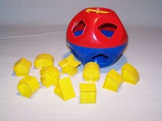 Tupperware Blue Red Shape - O Toy Ball Sorter Complete 10 Shapes
