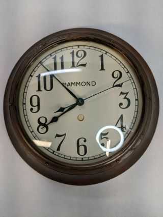 Vintage Hammond Industrial / School Electric Wall Clock Glass Face