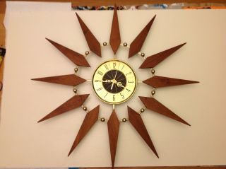 Vintage Elgin Teak 26 " Mid Century Modern Atomic Sunburst Starburst Wall Clock