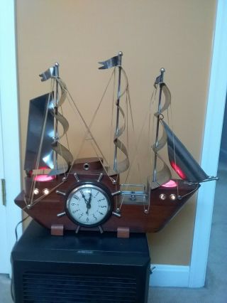 Vintage United Wooden Ship Lamp And Clock Model 811 Lights And Clock