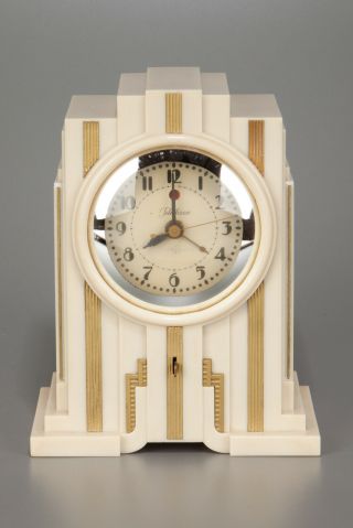 Vintage 1930s Art Deco Telechron Model 700 “electrolarm” Clock In Ivory Bakelite