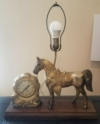 United Self Starting Clock,  Metal Horse And Lamp On Wood 17 " X 5 " Base