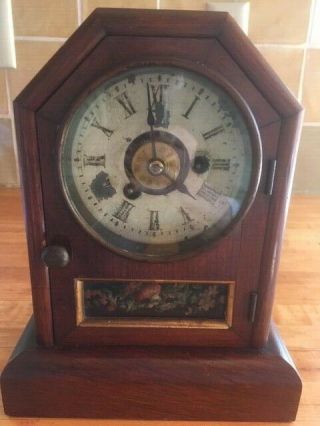 Unique,  Vintage Seth Thomas Wooden Desk/table Clock,  Not